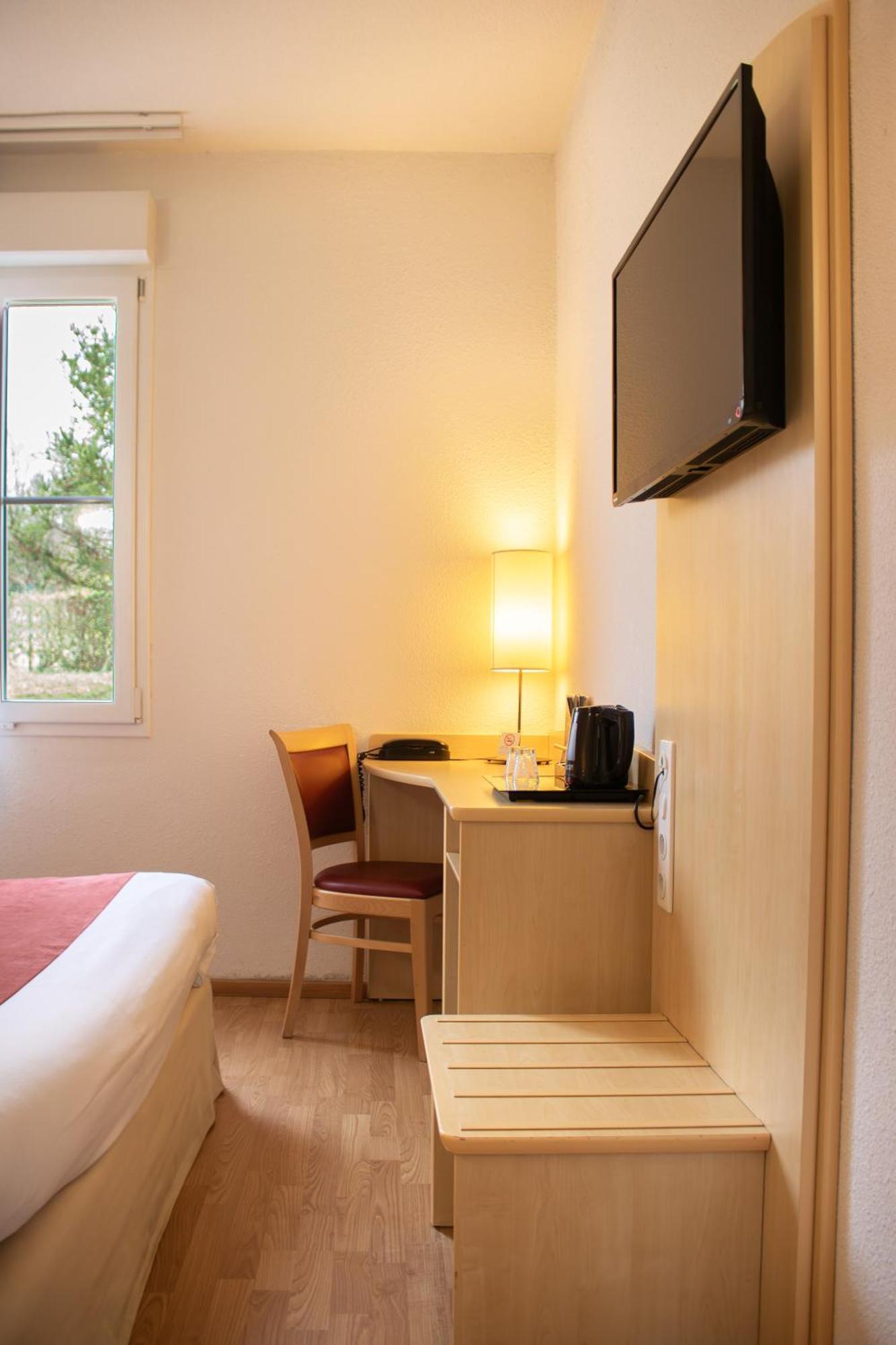 Brit Hotel 샤토덩 외부 사진