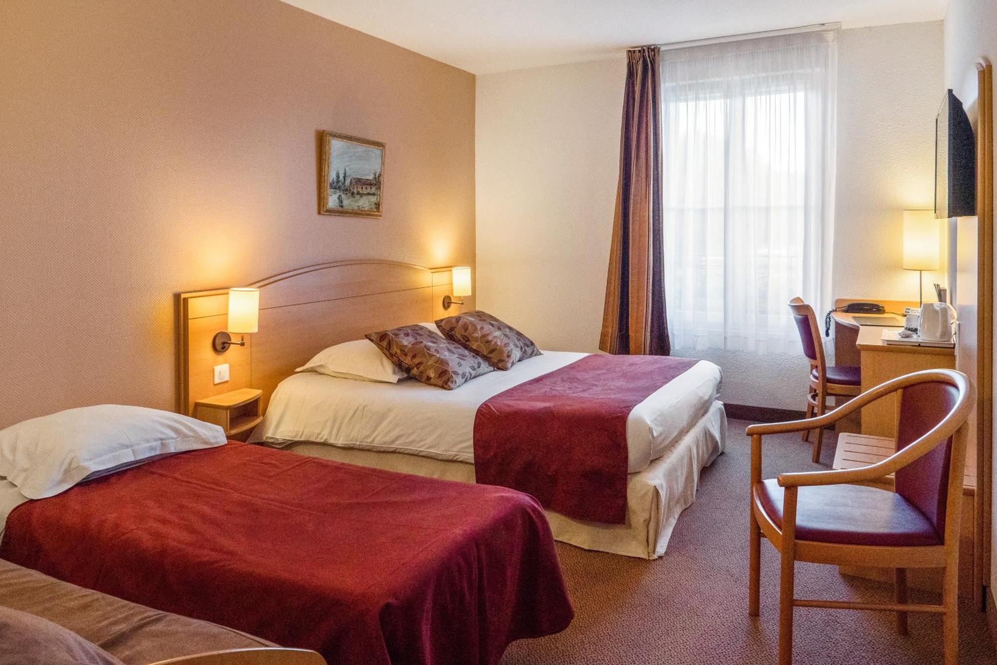 Brit Hotel 샤토덩 외부 사진