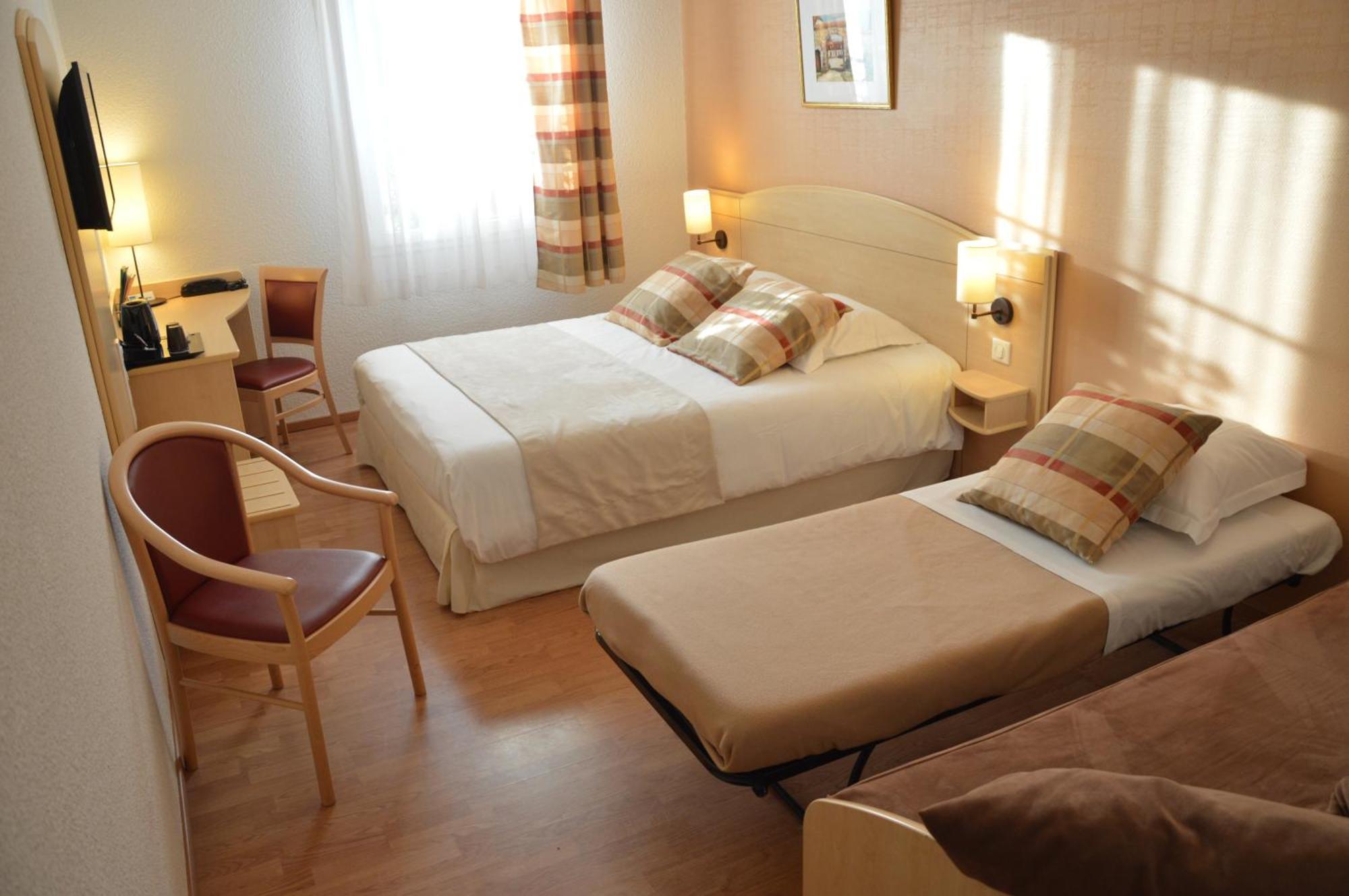 Brit Hotel 샤토덩 외부 사진